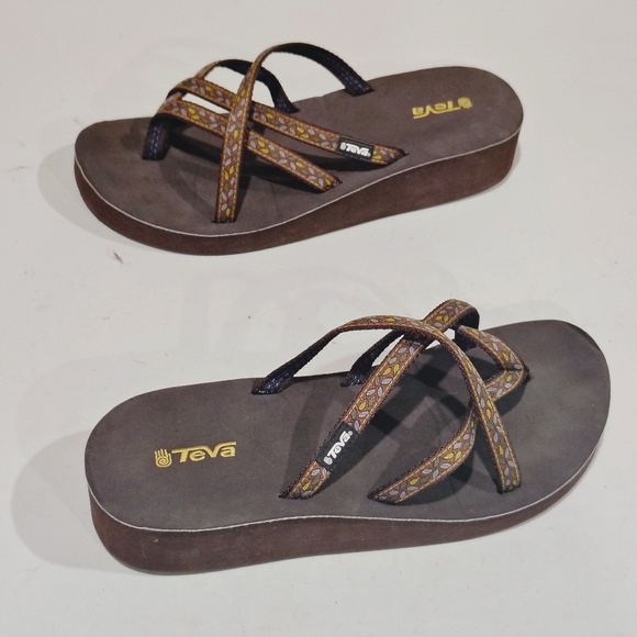 Teva Women's Brown Sandals Size 10 - Picture 7 of 12